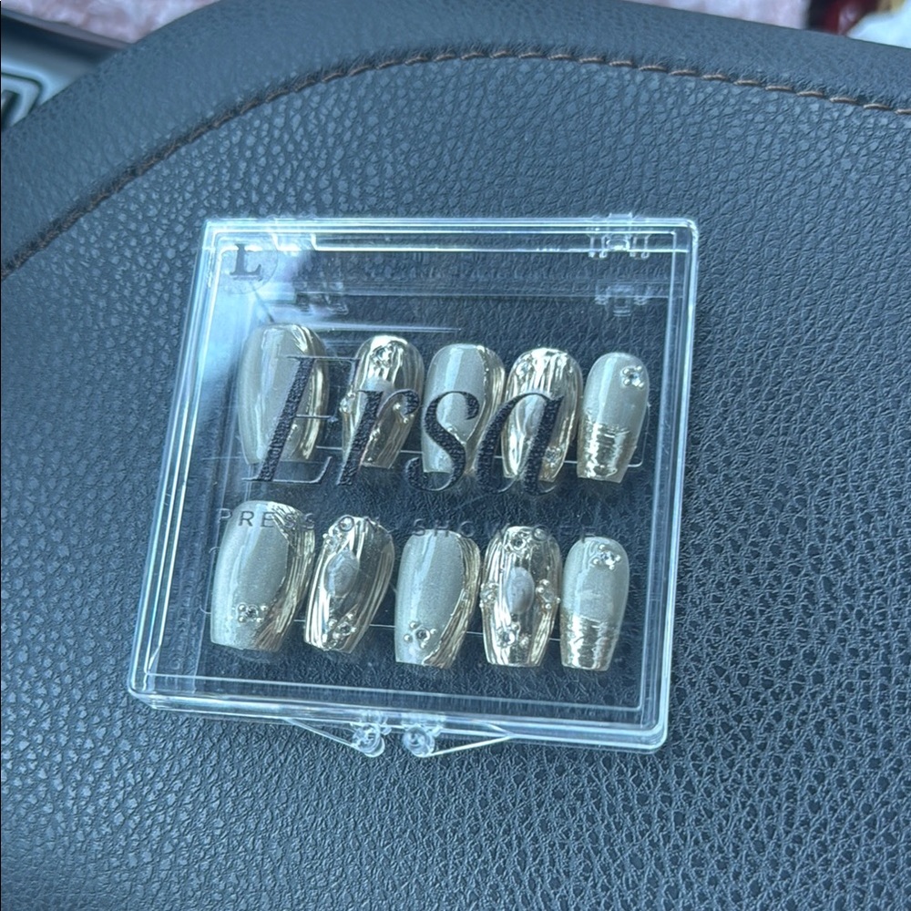 Gold Press-On Nails